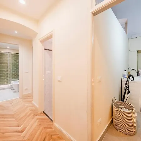 Maison San Giacomo * キアーヴァリ